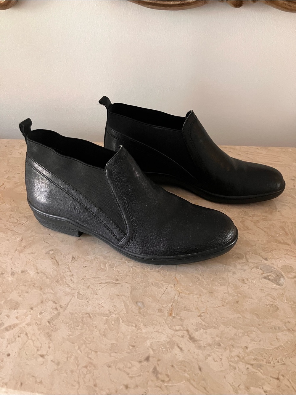 David Tate Black Goat Leather Ankle Booties 8.5 W